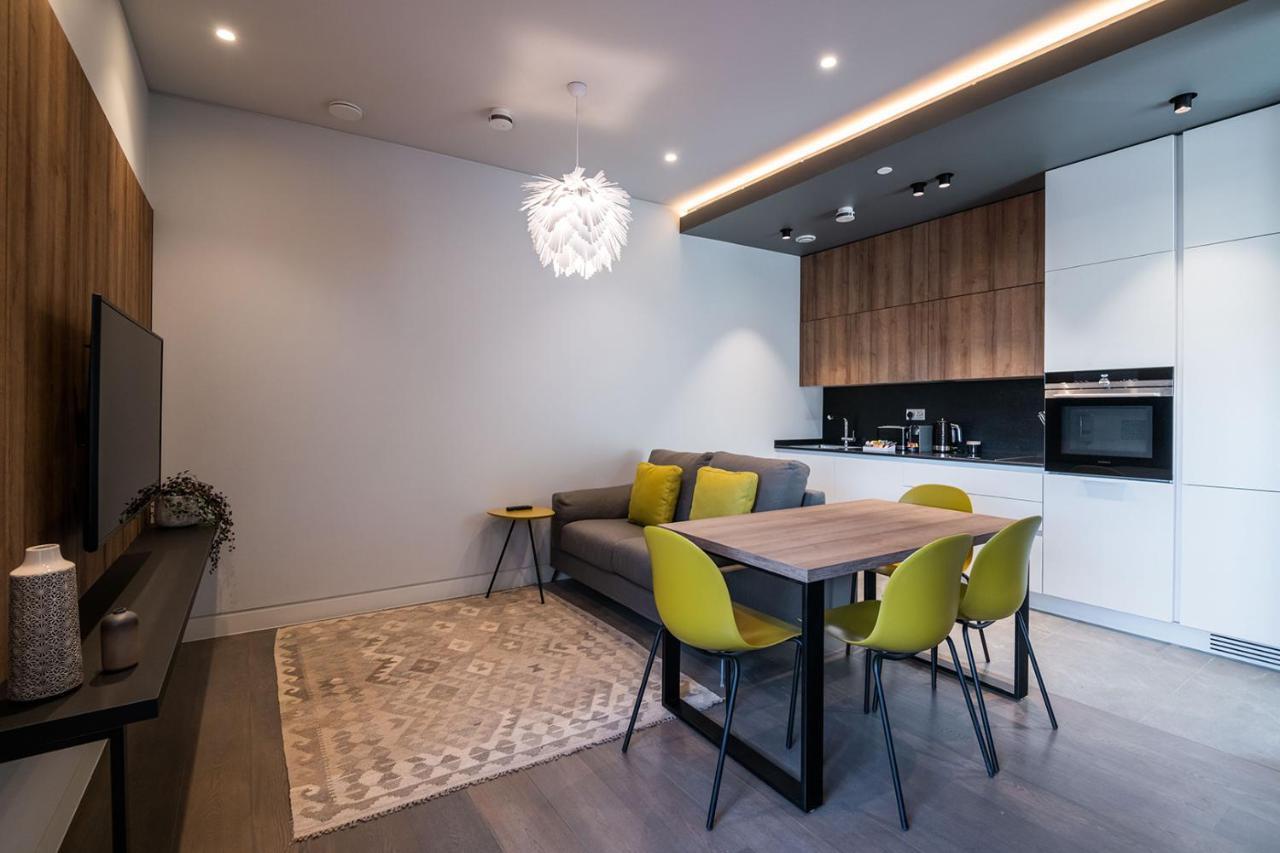Mirabilis Apartments - Bayham Place Londen Buitenkant foto