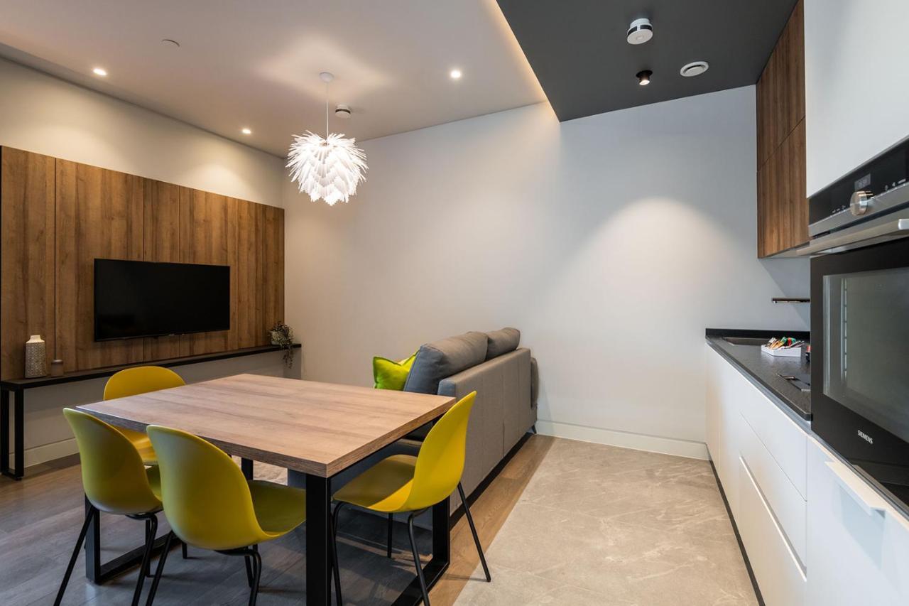 Mirabilis Apartments - Bayham Place Londen Buitenkant foto