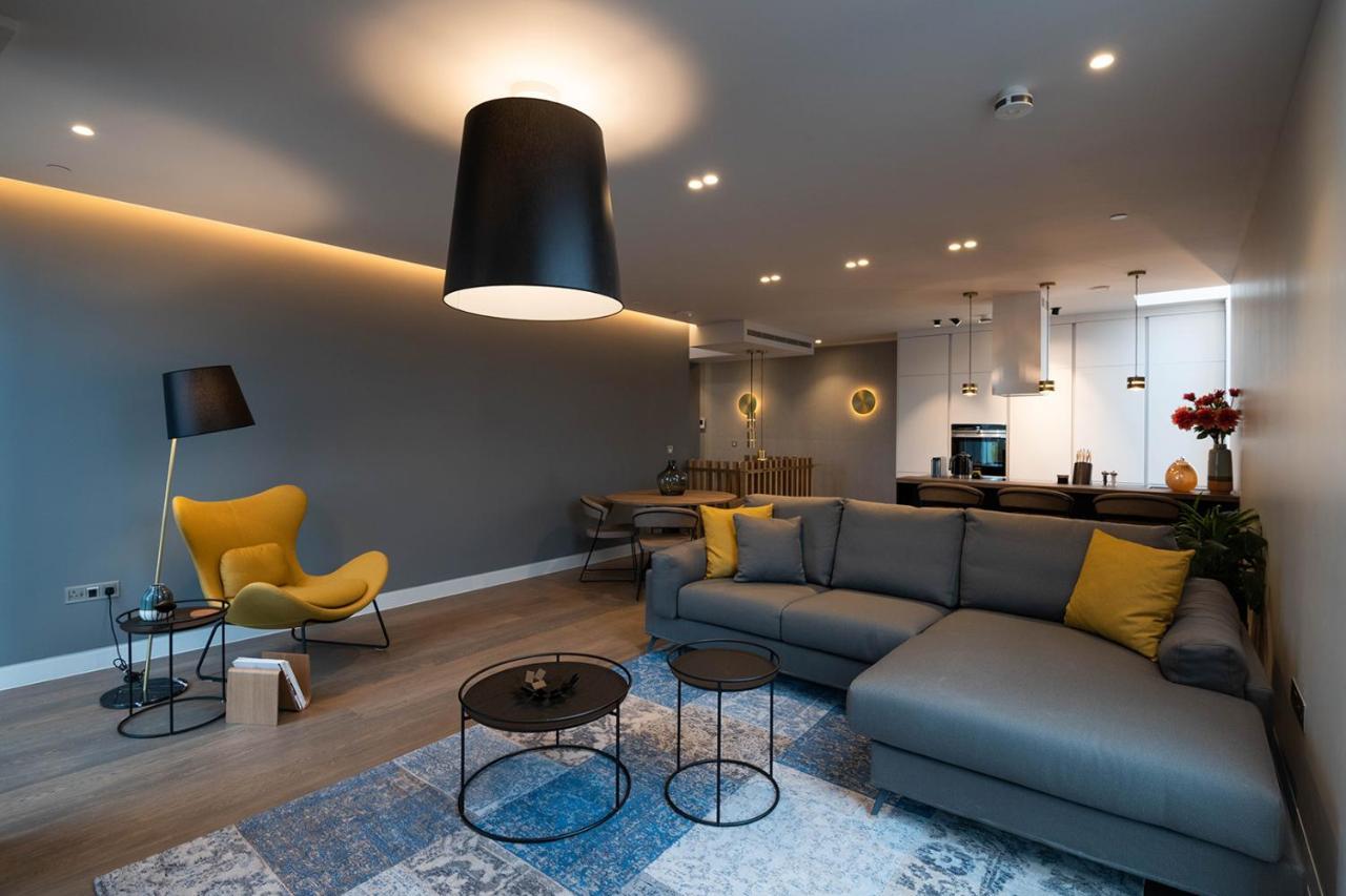 Mirabilis Apartments - Bayham Place Londen Buitenkant foto