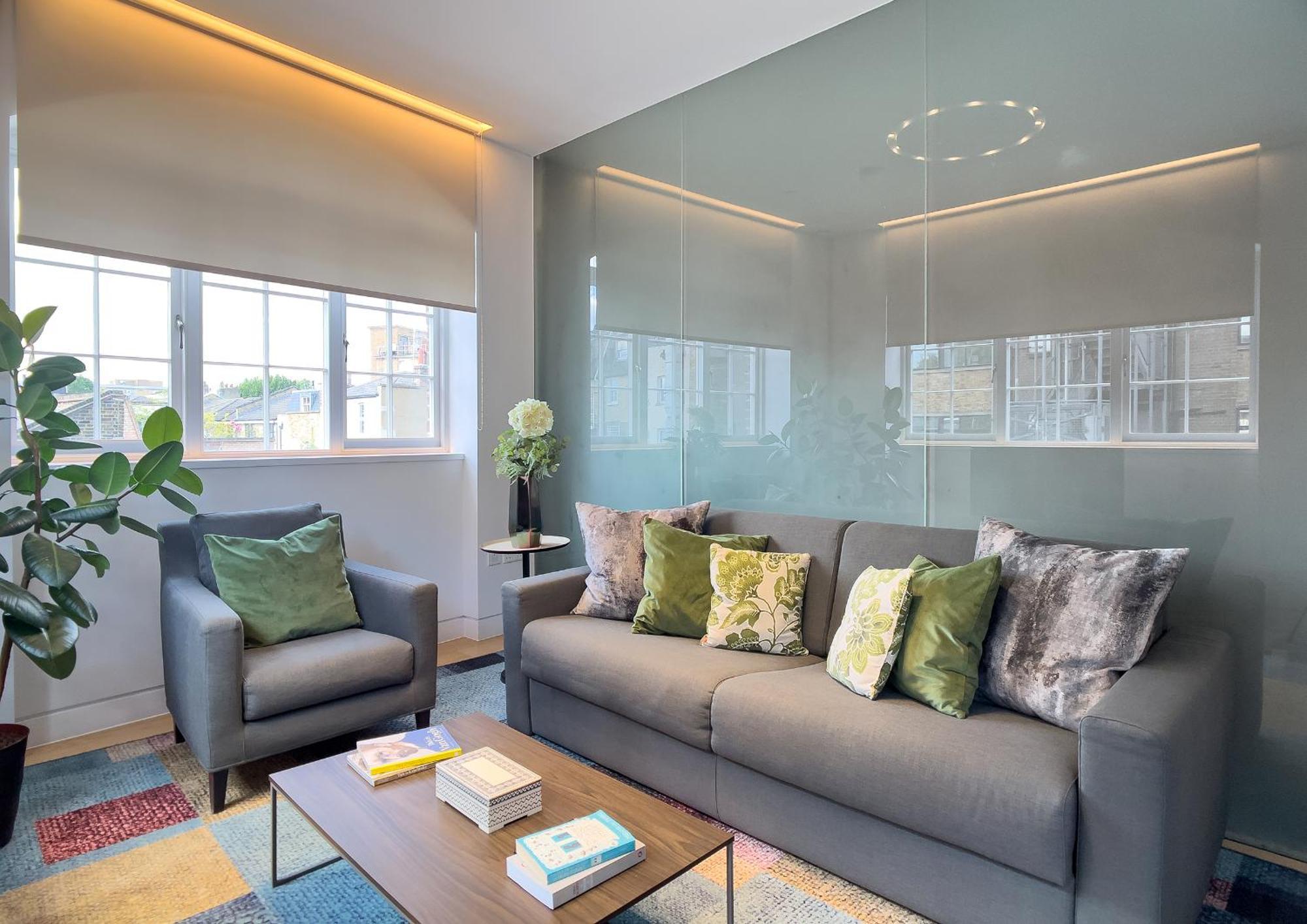Mirabilis Apartments - Bayham Place Londen Buitenkant foto