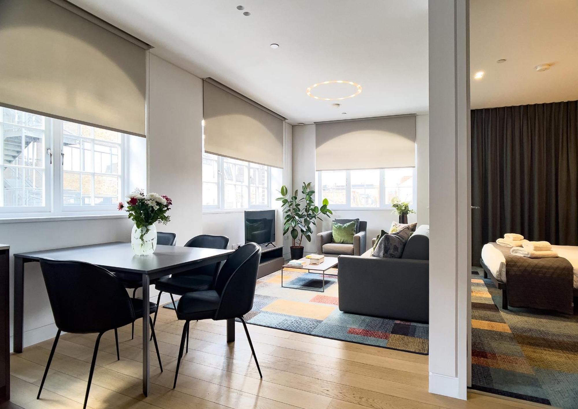 Mirabilis Apartments - Bayham Place Londen Buitenkant foto